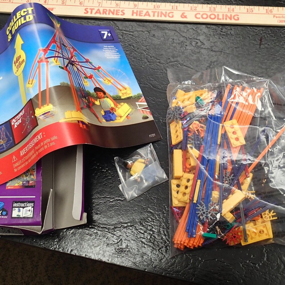 Knex Swing Ride Set - NEW - Picture 7 of 9